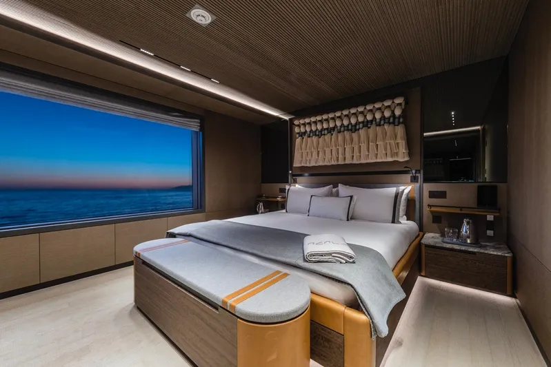 Acala Yacht Photos Pics 