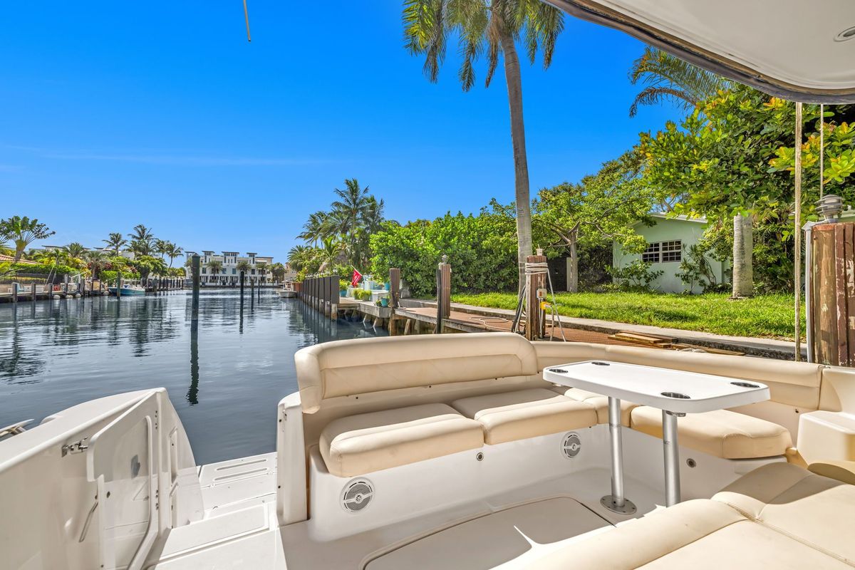 2008 Tiara Yachts 43 