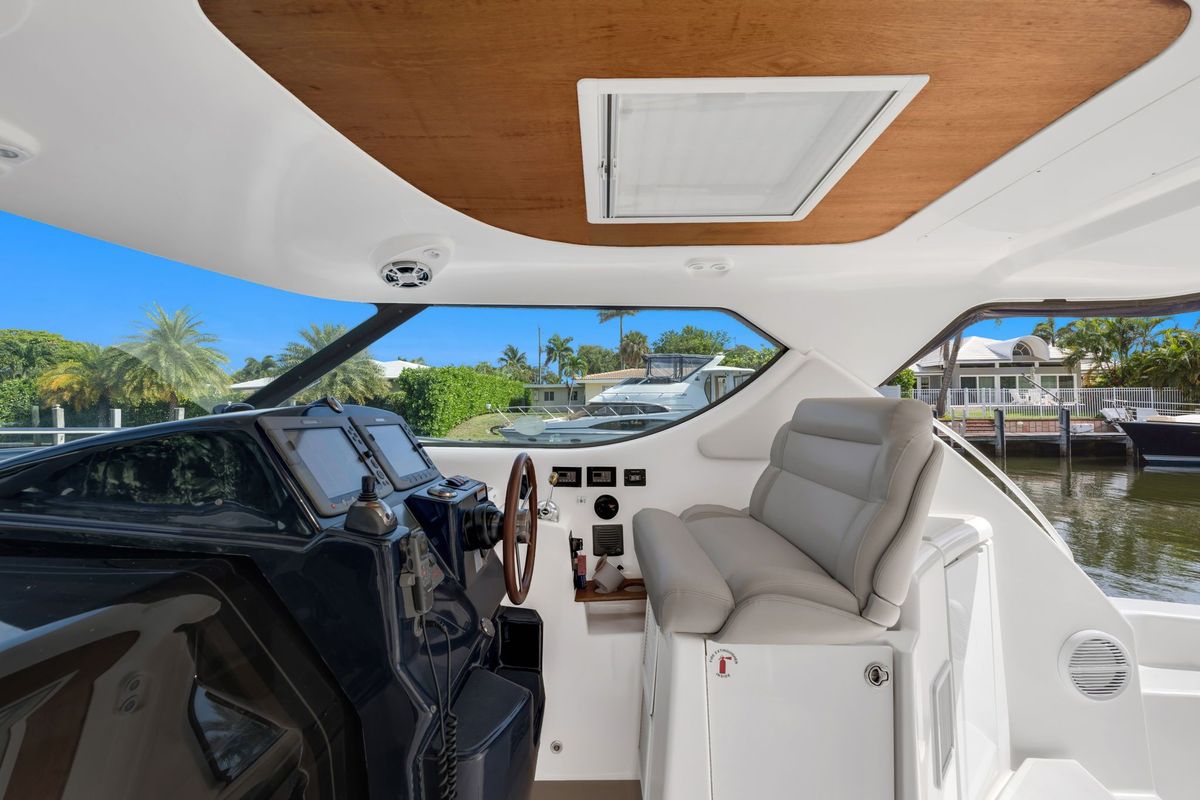 2008 Tiara Yachts 43 