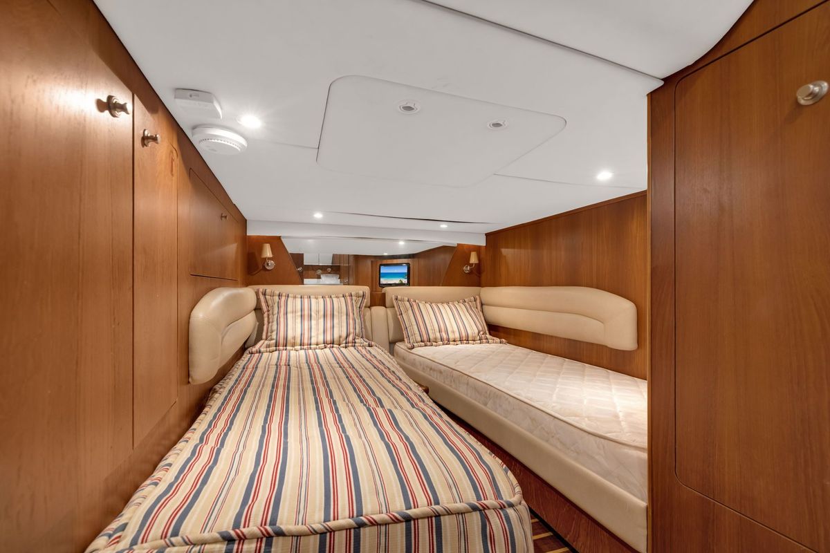 2008 Tiara Yachts 43 