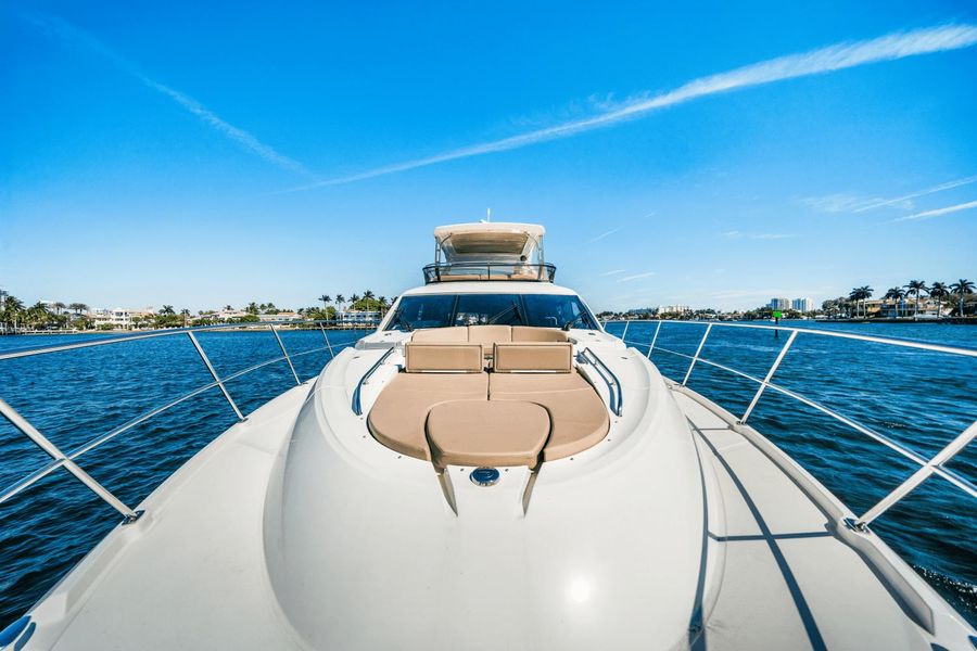 2015 Sea Ray L650 Fly