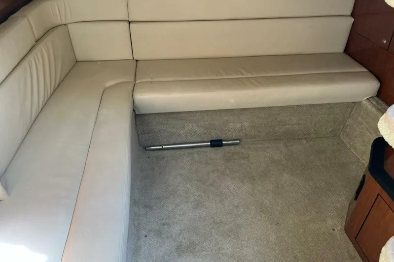  Yacht Photos Pics Interior seating area of a 2007 Sea Ray 340 Sundancer boat.