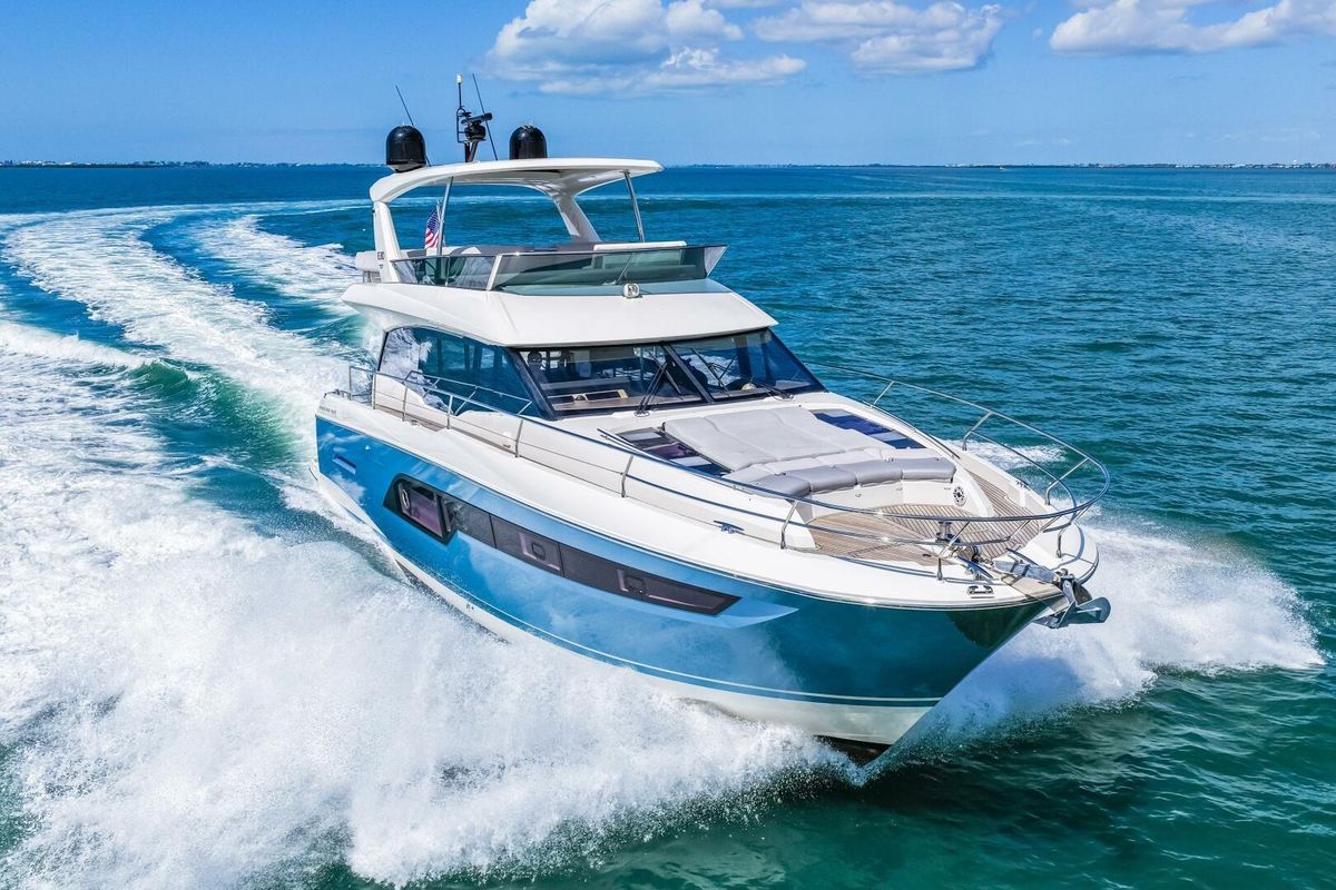 2019 Prestige 63 