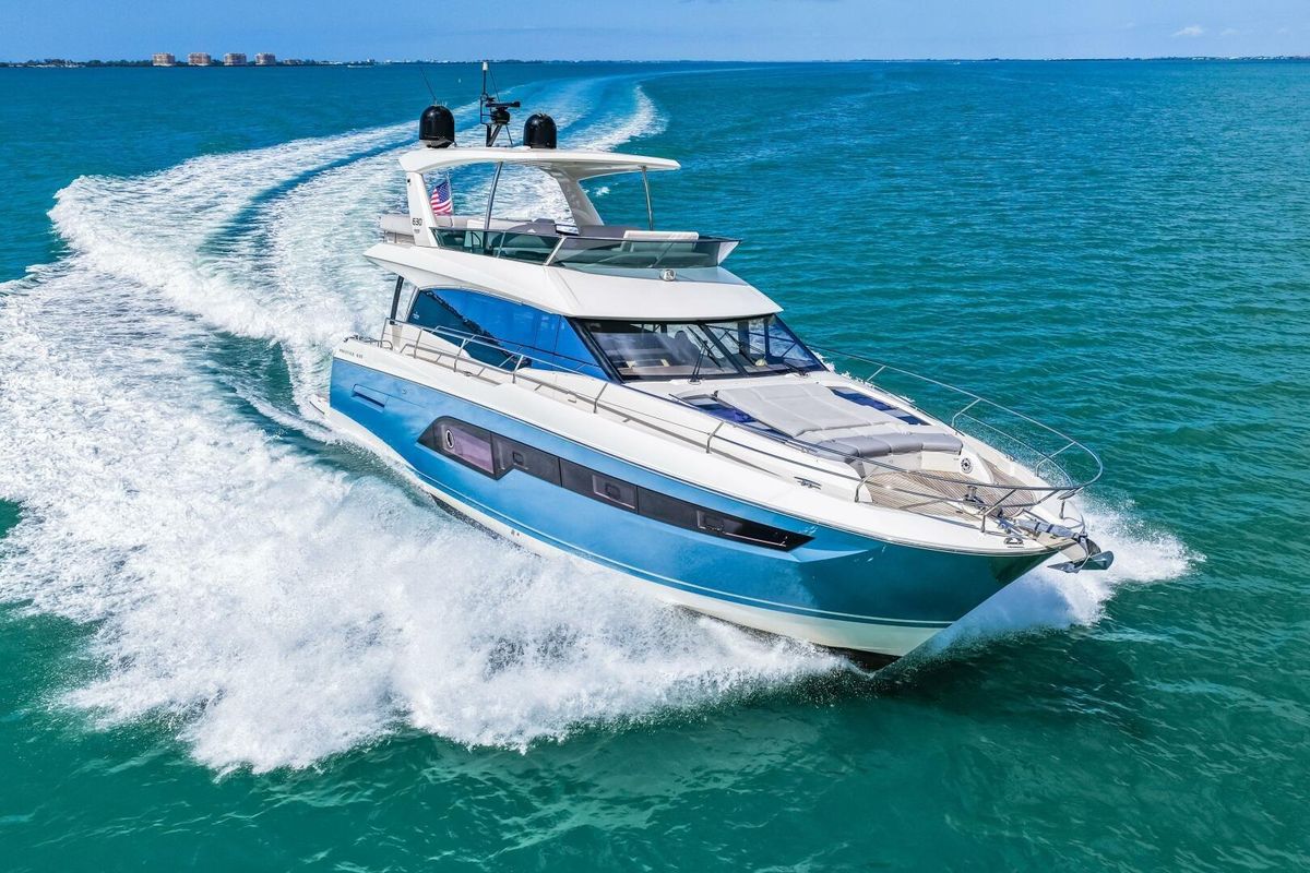 2019 Prestige 63 
