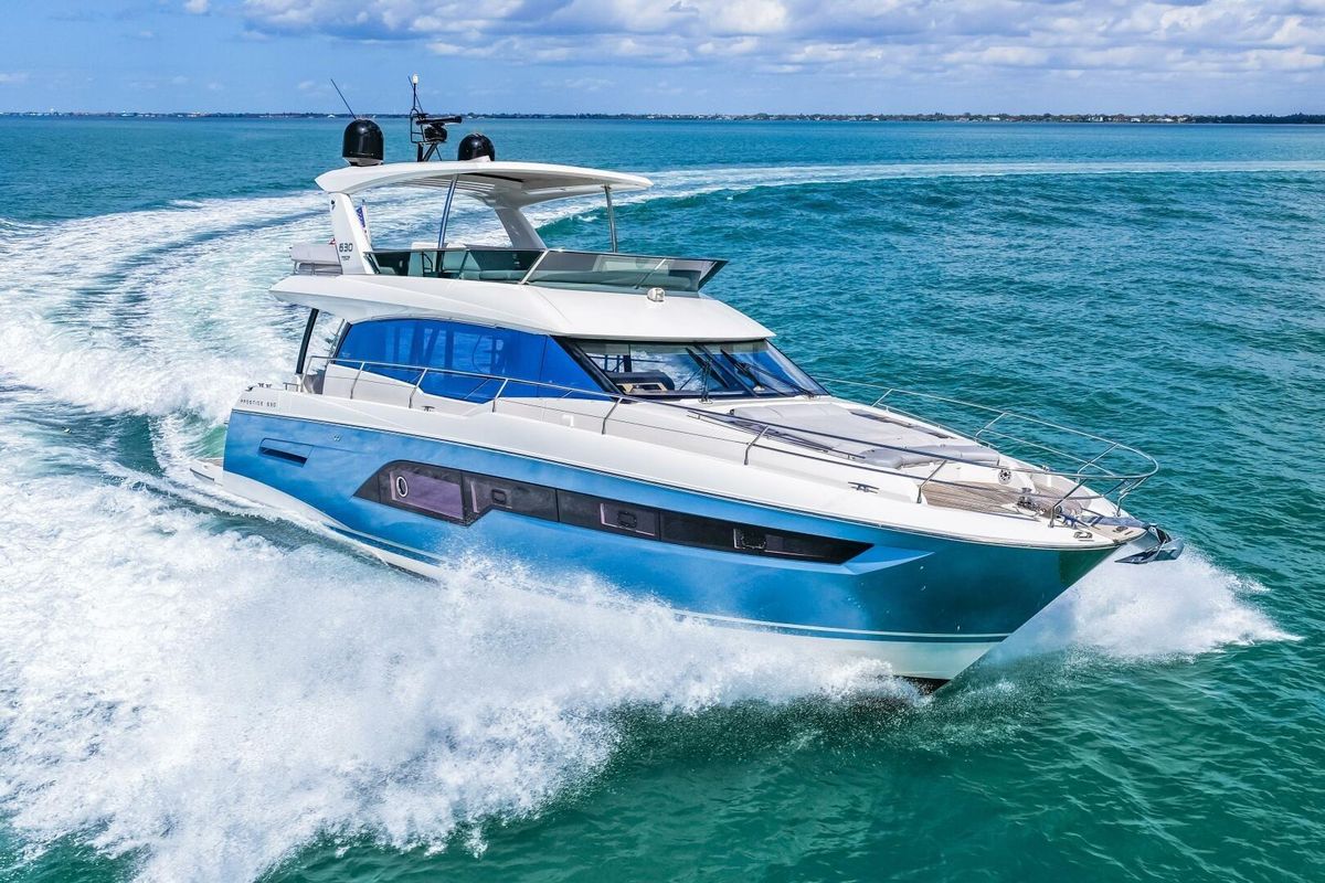 2019 Prestige 63 