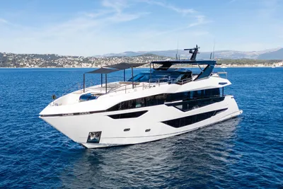 2024 Sunseeker 100 Yacht