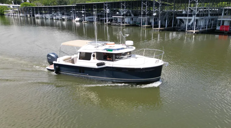 Mokupuni Yacht Photos Pics 