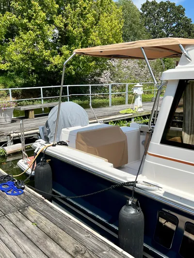 Mokupuni Yacht Photos Pics 