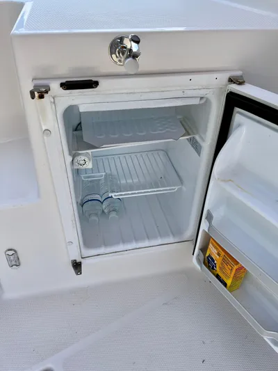 Mokupuni Yacht Photos Pics 