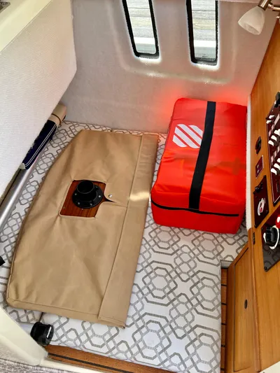 Mokupuni Yacht Photos Pics 