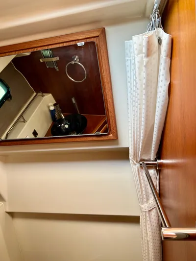 Mokupuni Yacht Photos Pics 