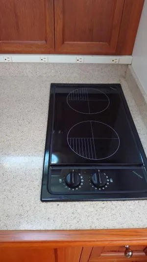 Tealaweigh Yacht Photos Pics 