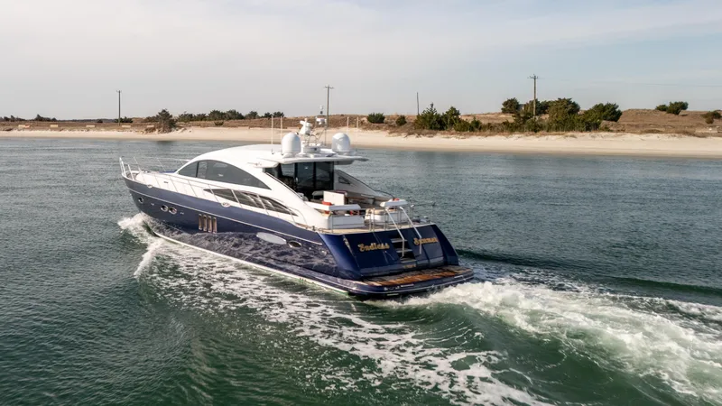 Endless Summer Yacht Photos Pics 