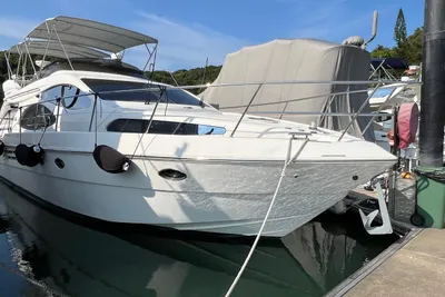 Azimut 46