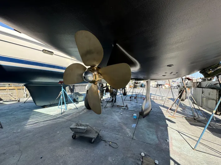 Crosswind Yacht Photos Pics Late June 2024 new Prop