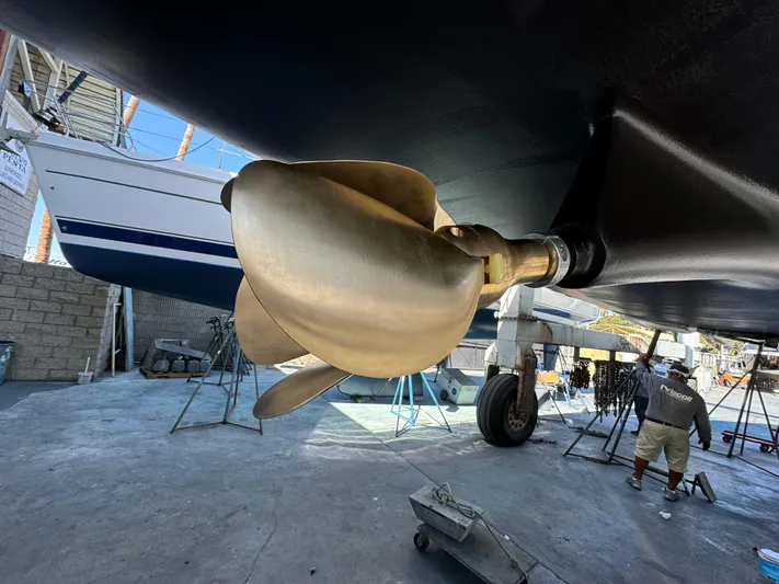 Crosswind Yacht Photos Pics Late June 2024 new Prop