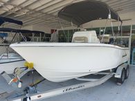 2022 NauticStar 2102XS Legacy
