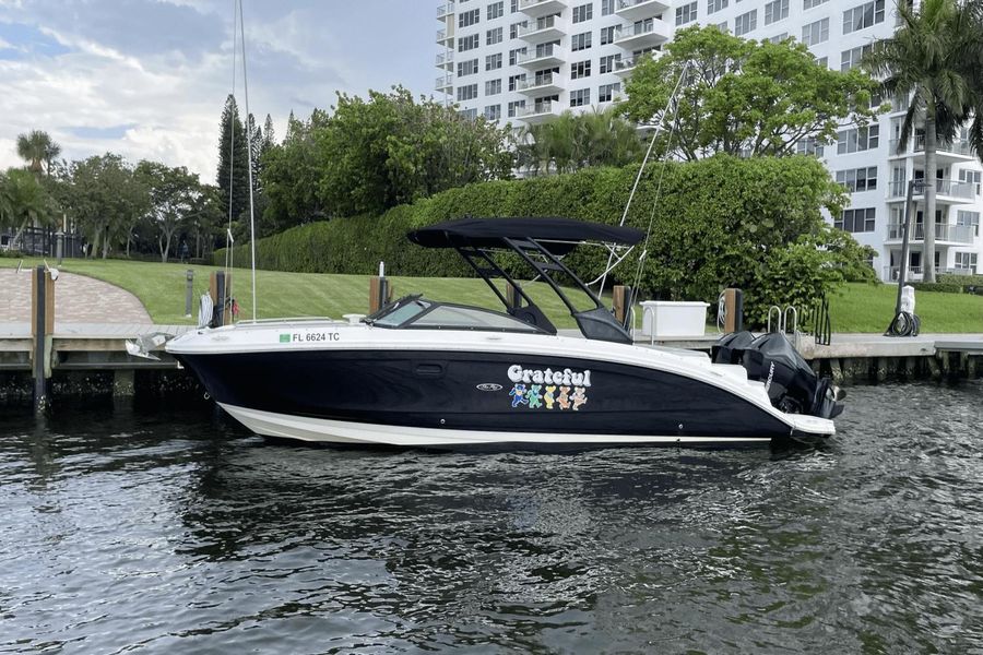 2022 Sea Ray 290 SDX OB