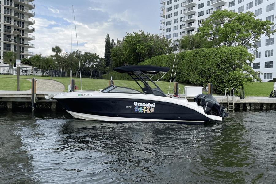 2022 Sea Ray 290 SDX OB