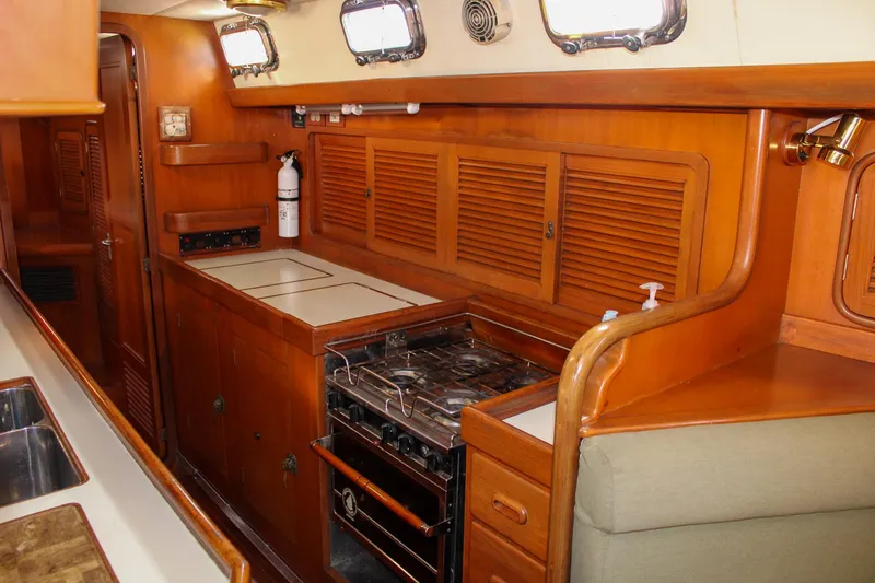 Serene Yacht Photos Pics 