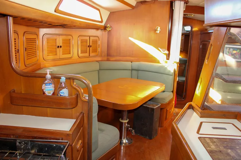 Serene Yacht Photos Pics 