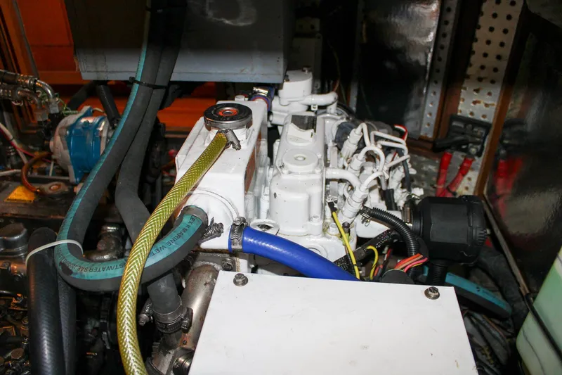 Serene Yacht Photos Pics 