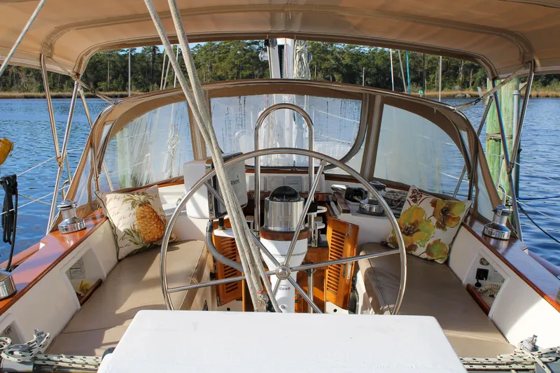 Serene Yacht Photos Pics 