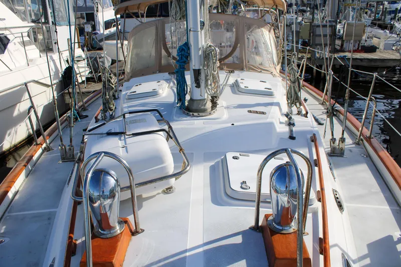 Serene Yacht Photos Pics 