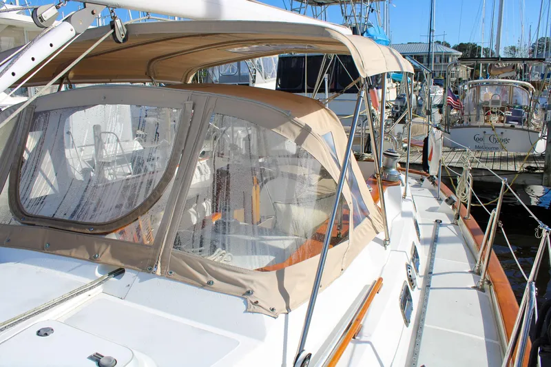 Serene Yacht Photos Pics 