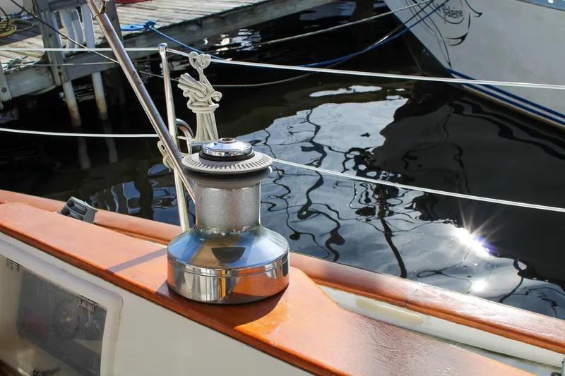 Serene Yacht Photos Pics 