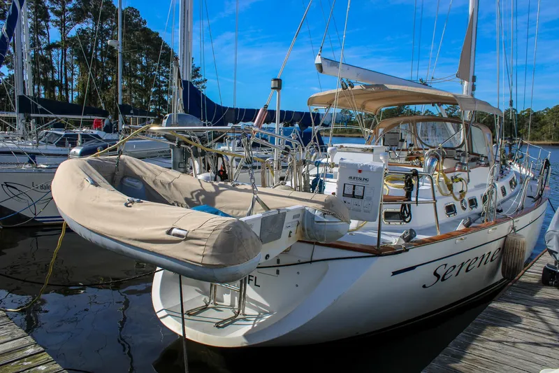 Serene Yacht Photos Pics 