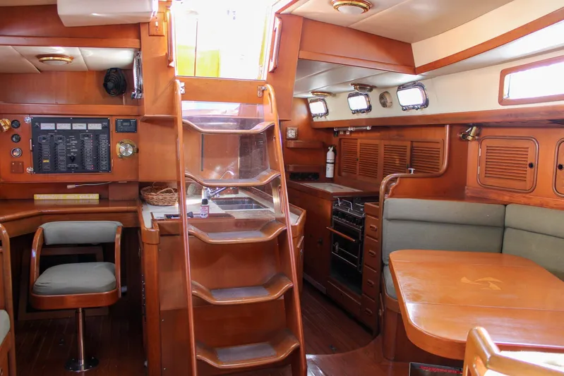 Serene Yacht Photos Pics 