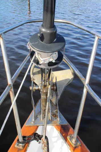 Serene Yacht Photos Pics 