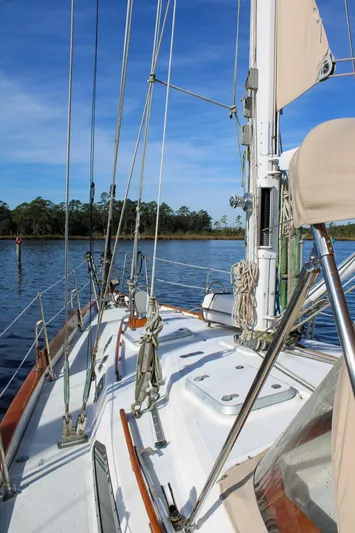 Serene Yacht Photos Pics 