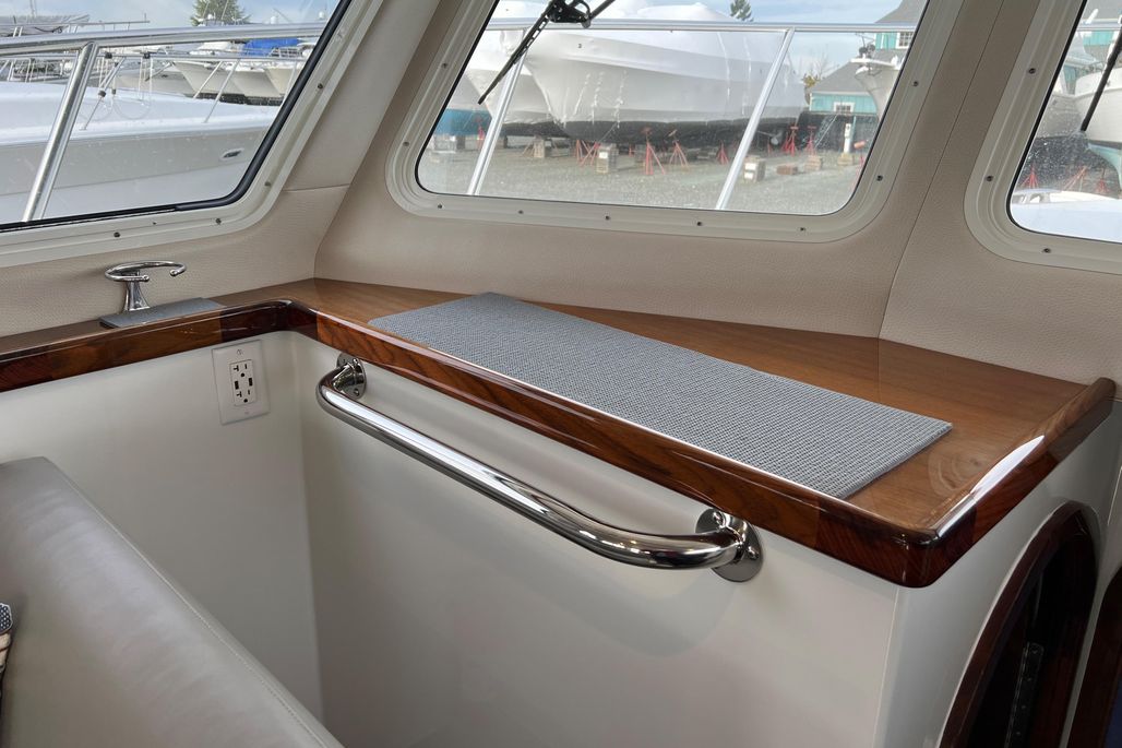 2019 Lindell 38 Sport Fishing for sale YachtWorld