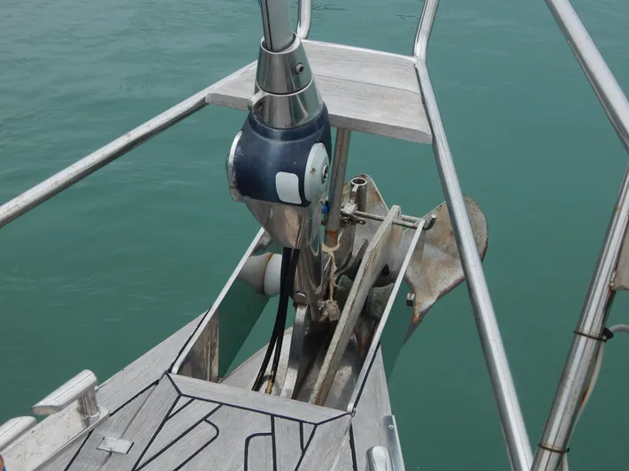  Yacht Photos Pics Bow of 2002 North Wind 58 yacht with anchor and windlass.