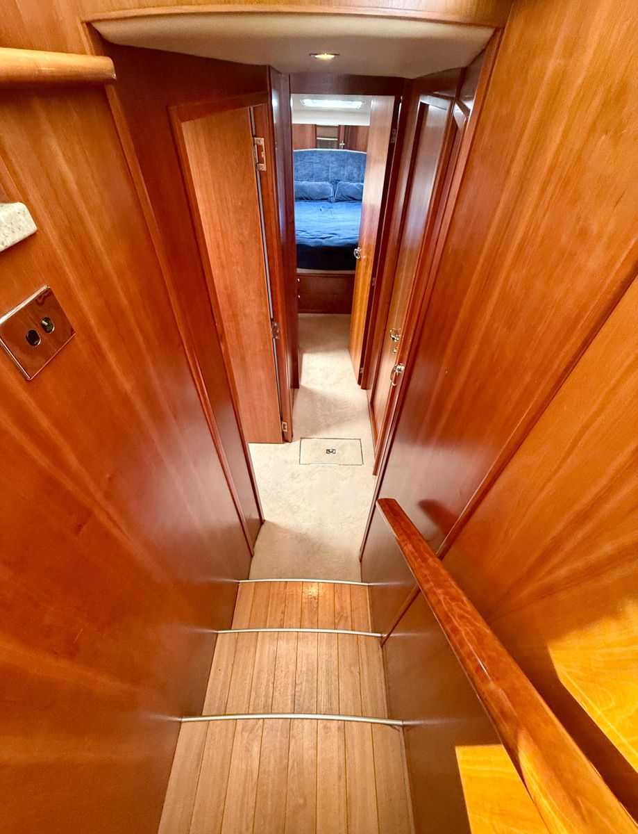 2006 Riviera 53 