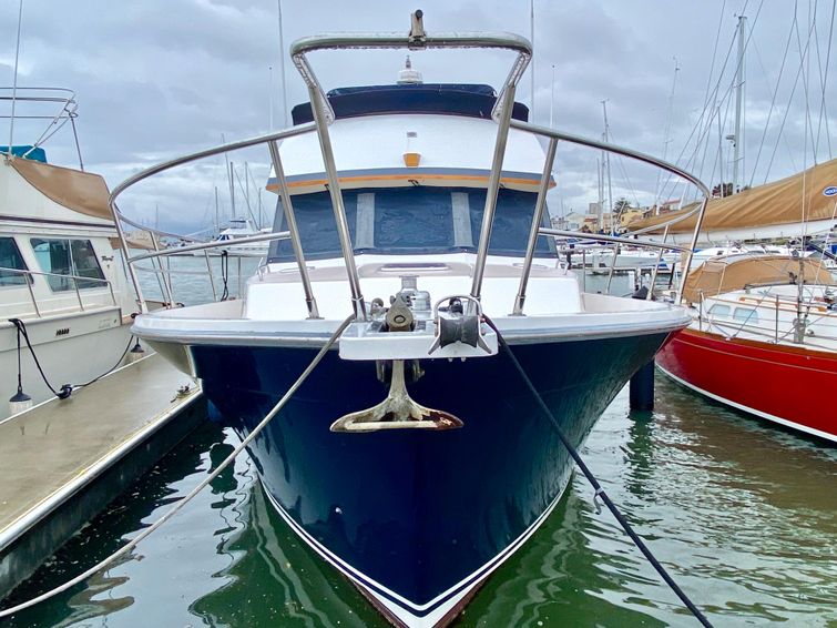 1997-47-sabre-47-aft-cabin