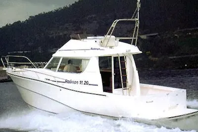 2004 Rodman 1120