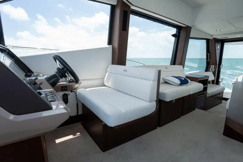  Yacht Photos Pics Interior of 2020 Galeon 500 Fly yacht with luxurious seating and ocean view.