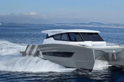 Aventura 38 Sport Coupe