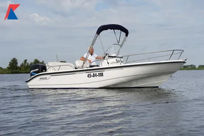 2004 Boston Whaler 180 Dauntless