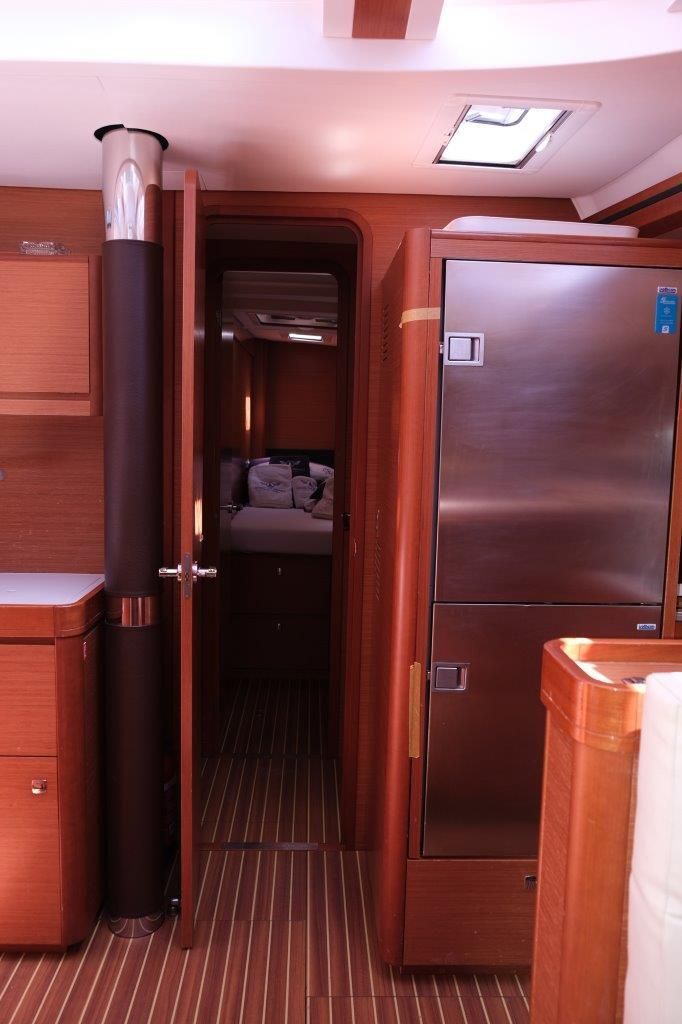 2018 Dufour 56 