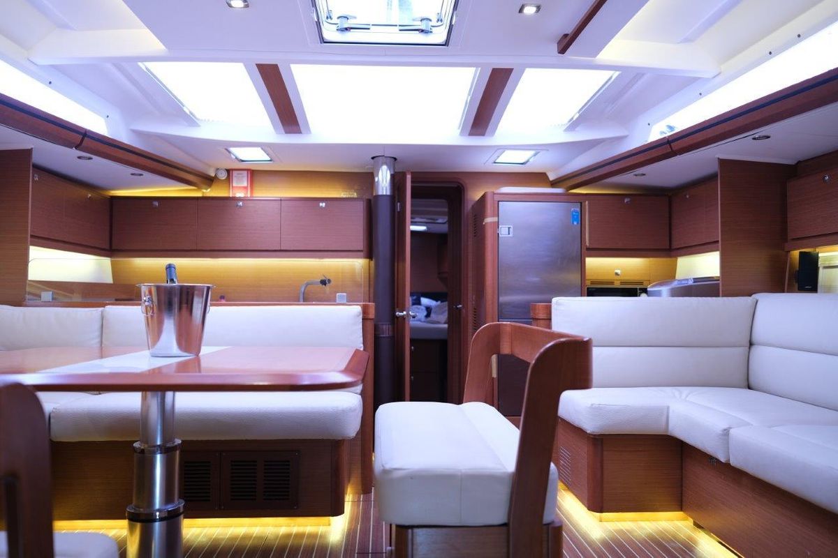 2018 Dufour 56 
