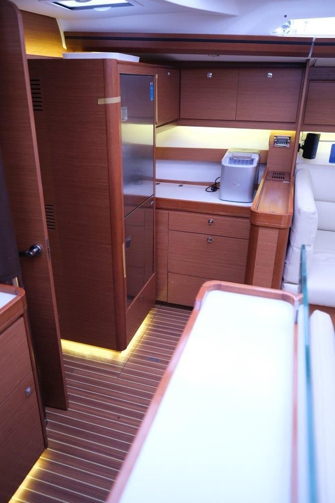 2018 Dufour 56 