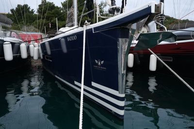 Yacht