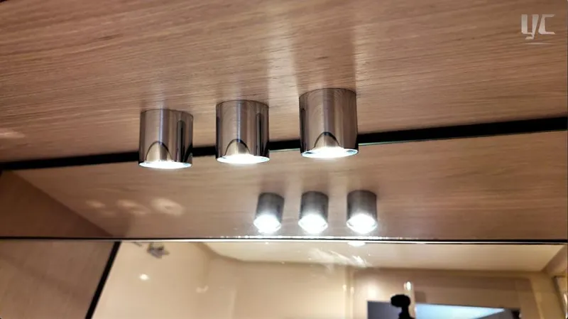 Resilience Yacht Photos Pics 