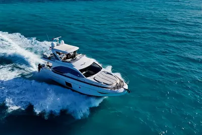 Azimut 55