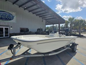 2025 Mako Pro Skiff 17 CC