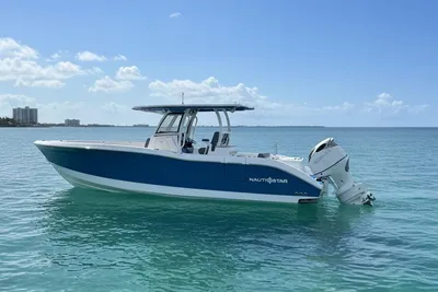 2026 NauticStar 332 Offshore